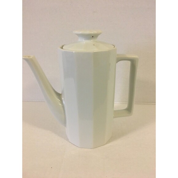 ALFA Toscany  Fine China White Teapot Japan 32 Oz - Picture 1 of 4